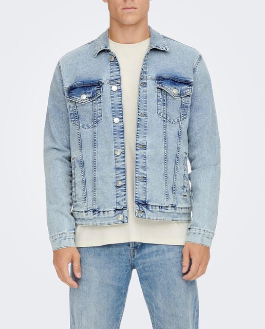 Imagen 0 de Cazadora vaquera de hombre de color azul claro