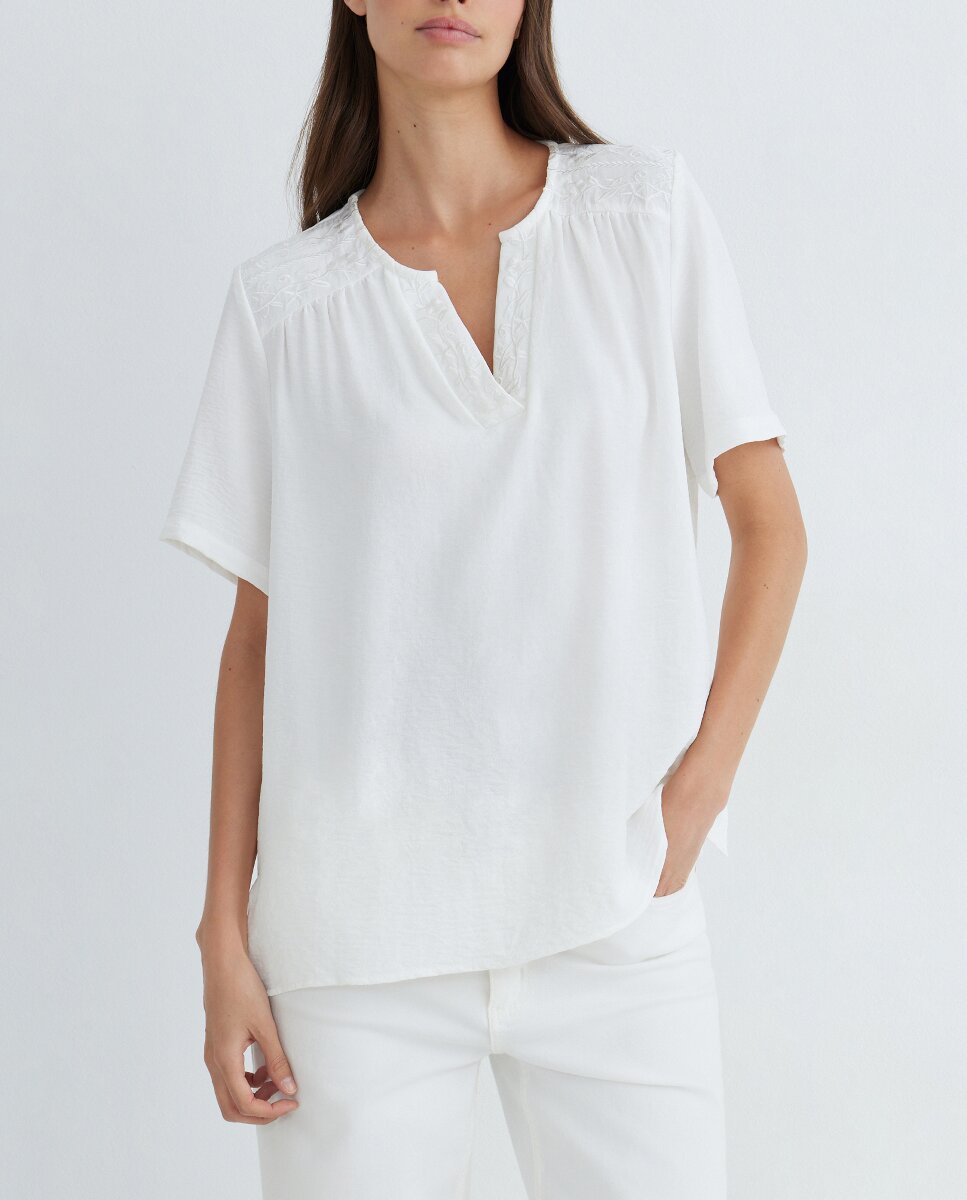 Imagen 0 de Blusa de mujer lisa manga corta