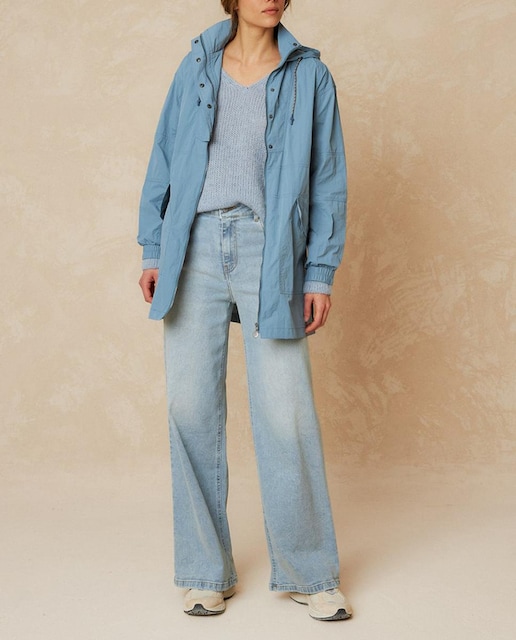 Imagen 0 de Gabardina de mujer cuello subido manga larga