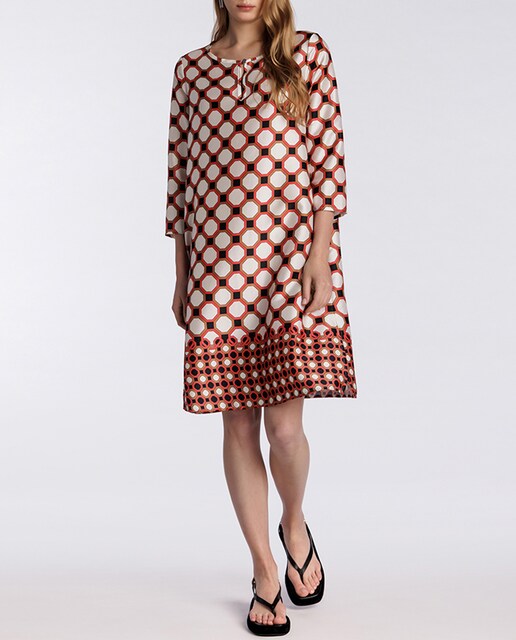 Imagen 0 de Vestido estampado de manga francesa y cuello redondo