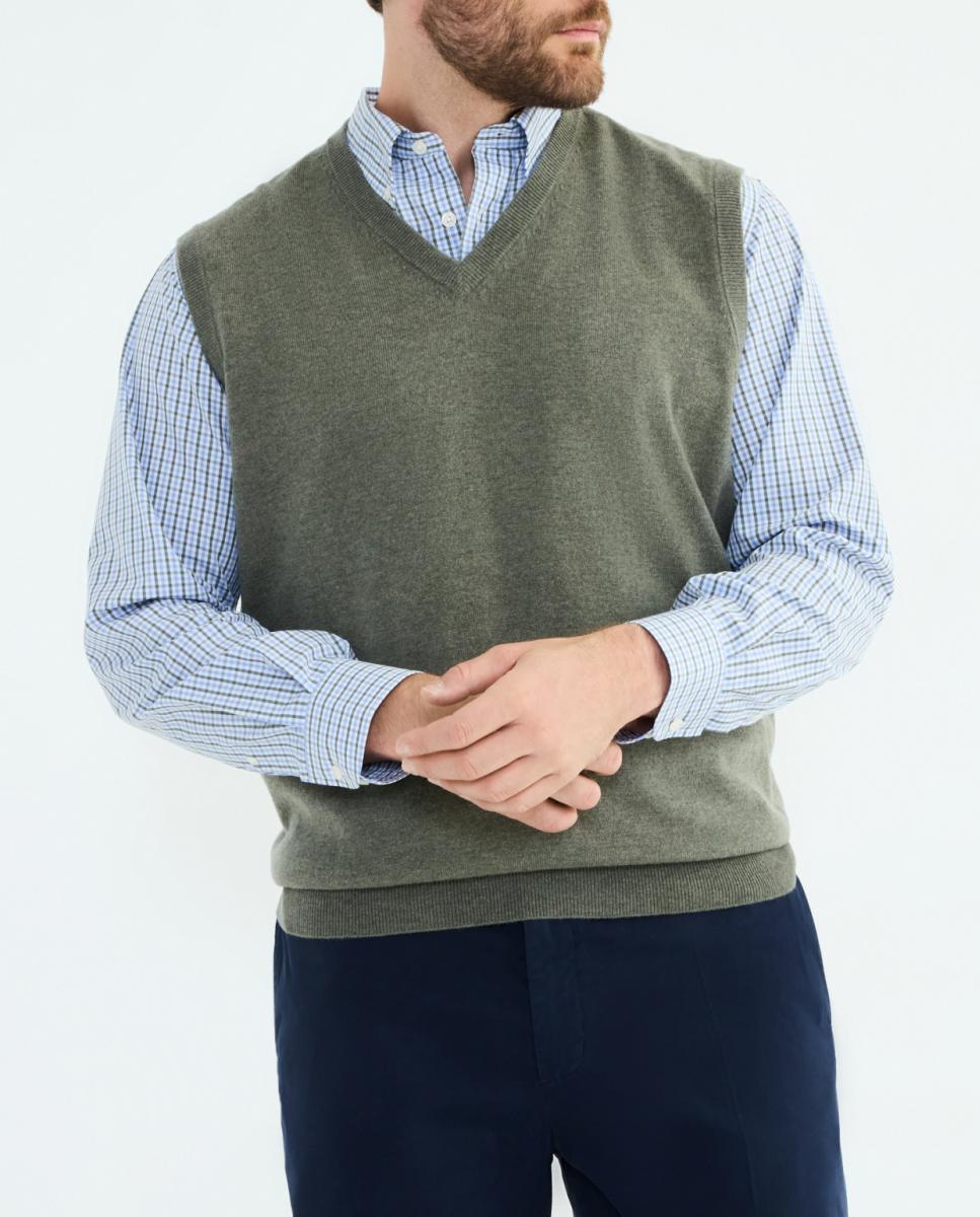 Imagen 0 de Chaleco cerrado liso de hombre tallas grandes en lana cashmere