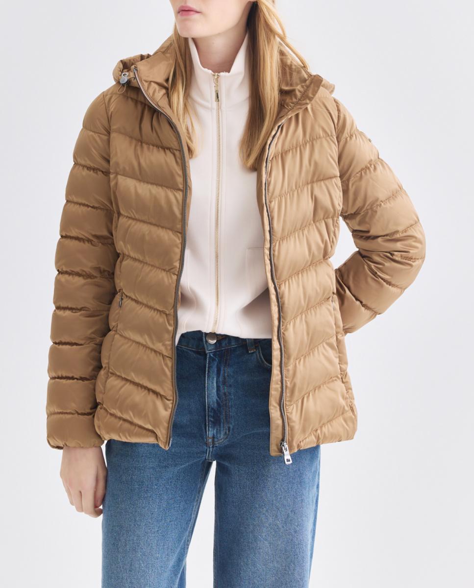 Imagen 0 de Chaqueta corta de mujer con capuchon desmontable