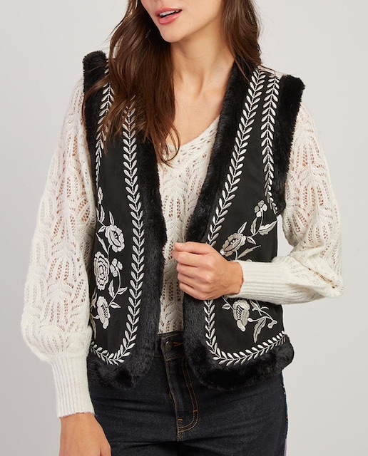 Imagen 0 de Chaleco de mujer bordado