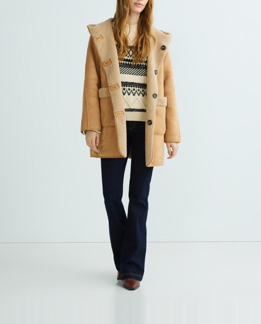 Imagen 0 de Abrigo de mujer corto reversible