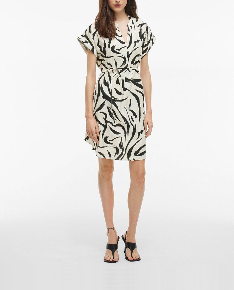 Imagen 0 de Vestido camisero corto