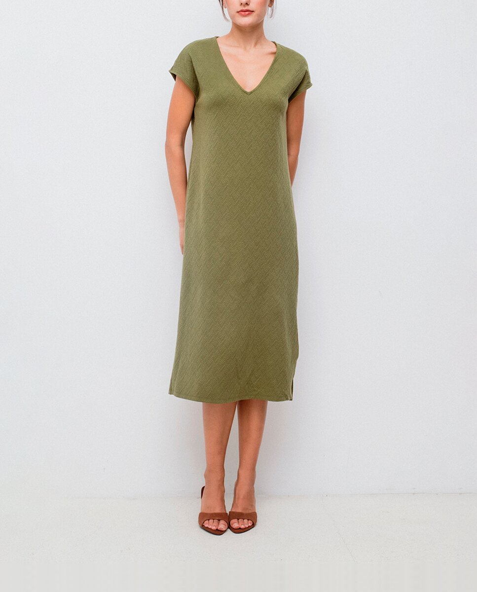 Imagen 0 de Vestido midi con cuello en V