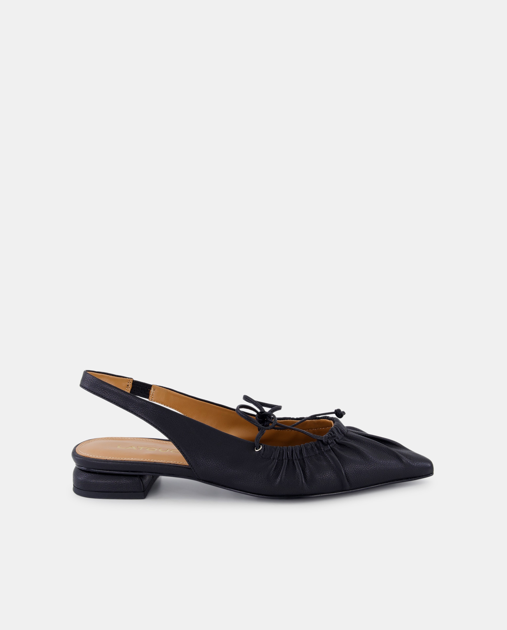 Imagen 0 de Zapatos planos de mujer con adorno de lazo