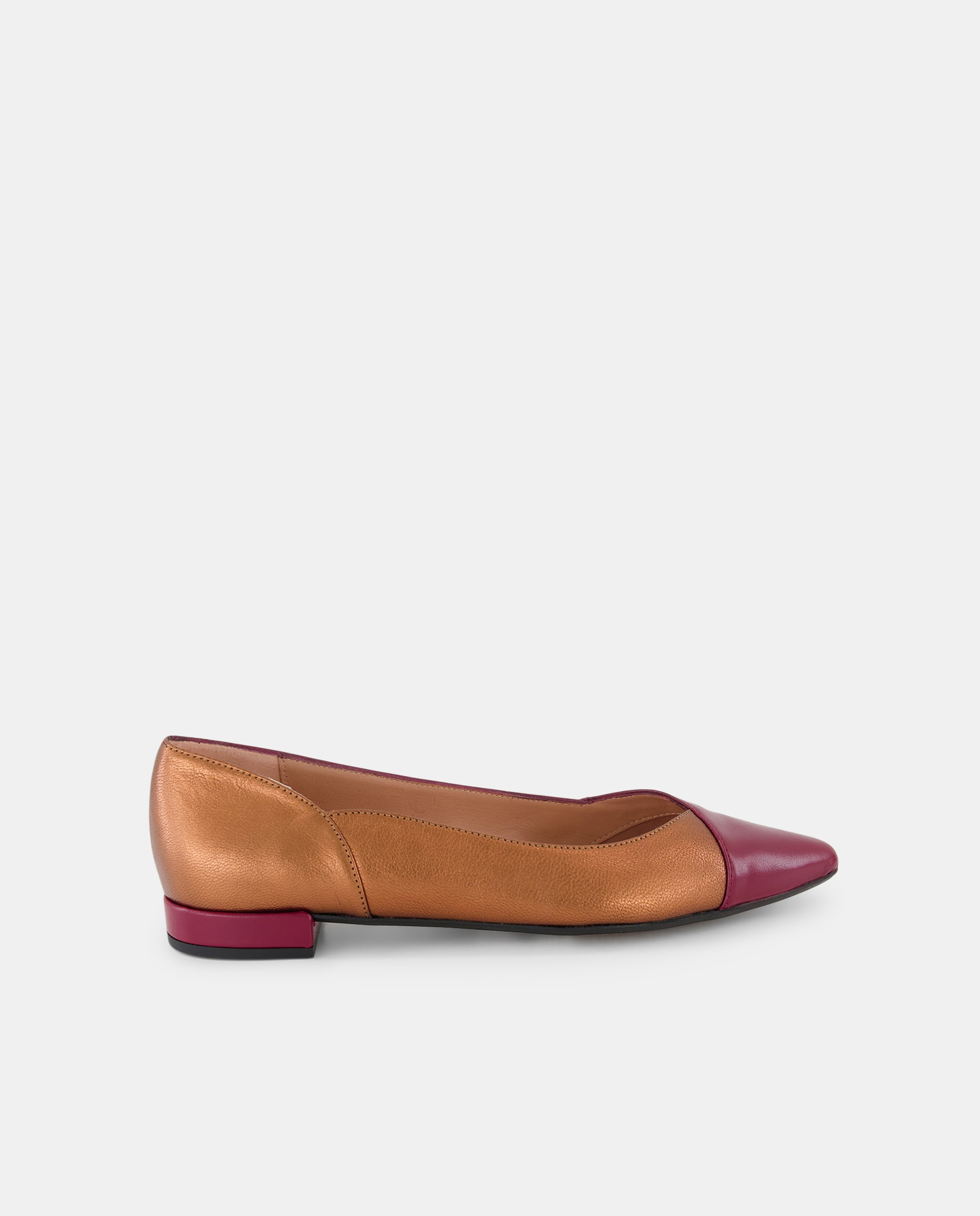Imagen 0 de Zapatos planos de mujer con pulsera cruzada serpiente
