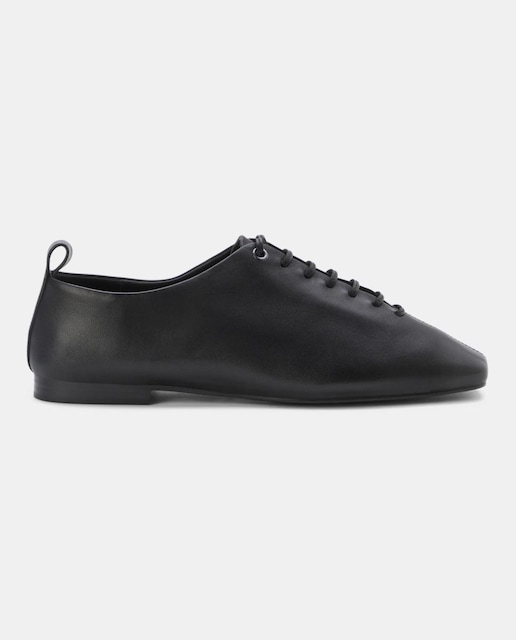 Imagen 0 de Zapatos planos de mujer con cordones