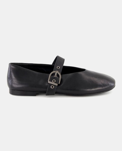 Imagen 0 de Zapatos planos de mujer con pulsera