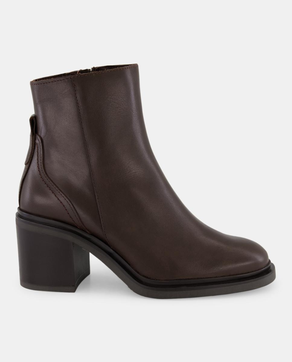 Imagen 0 de Botines de mujer con tacón