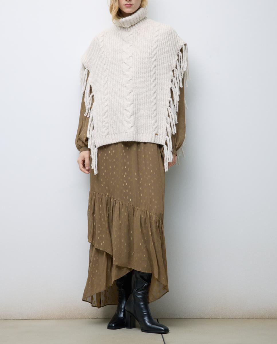 Imagen 0 de Poncho de punto con flecos