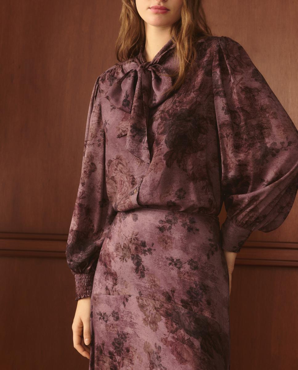 Imagen 0 de Blusa de mujer flor cretona