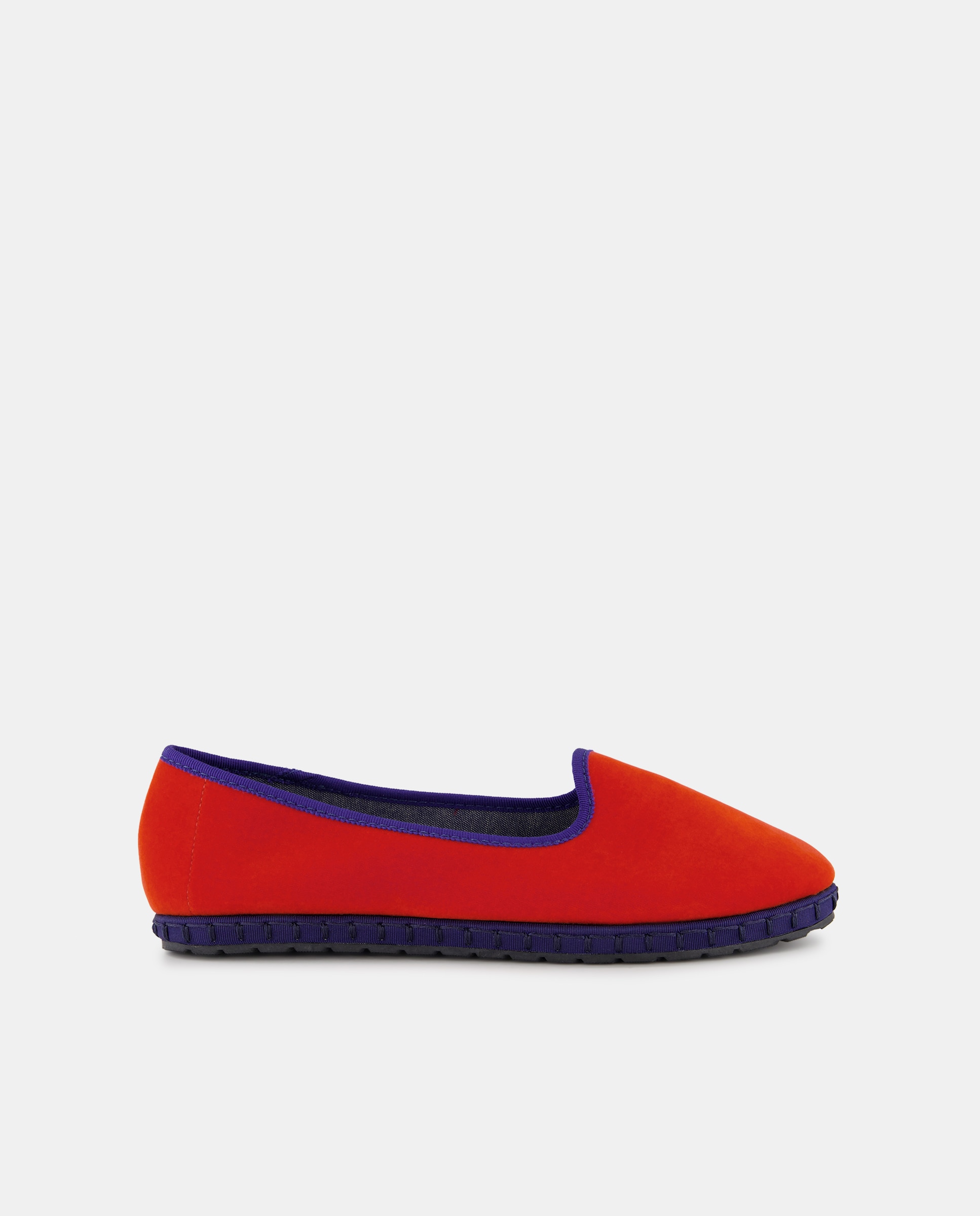 Imagen 0 de Zapato de terciopelo vivos a contraste