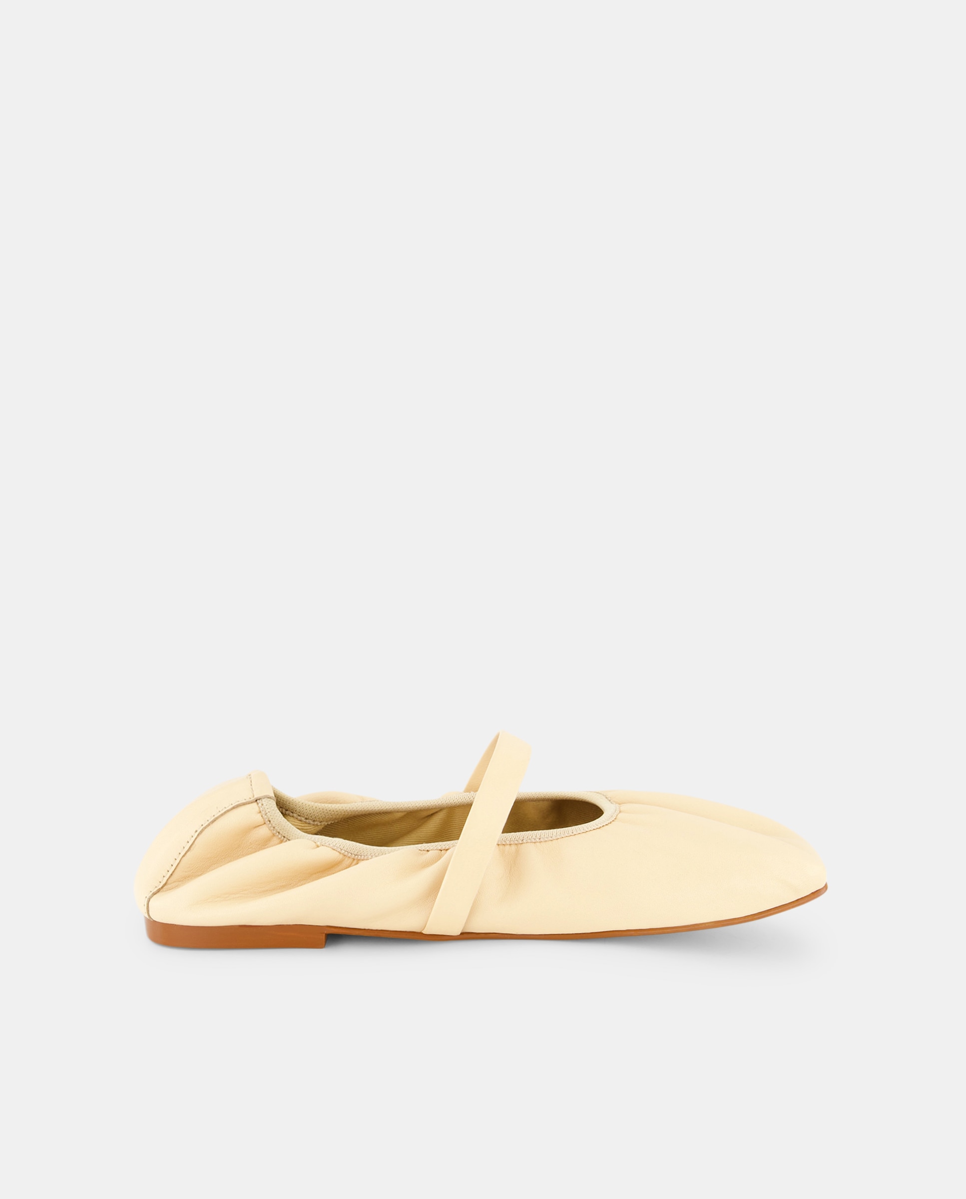 Imagen 0 de Bailarina de mujer de peil fruncida