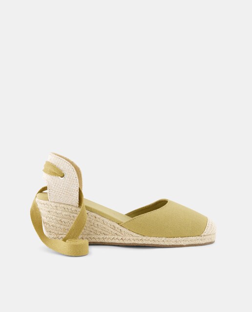 Imagen 0 de Alpargata de mujer cuña altas cintas