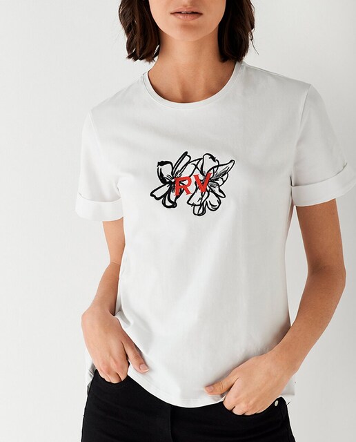 Imagen 0 de Camiseta de mujer oversize con bordado RV