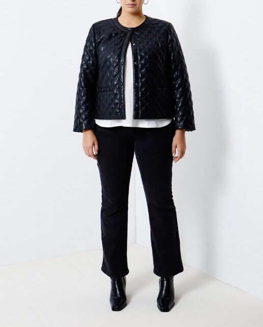 Imagen 0 de Cazadora acolchada de mujer efecto piel