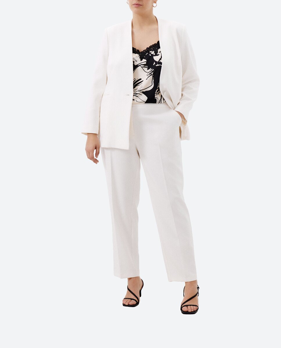 Imagen 0 de Pantalón semipitillo de traje de mujer