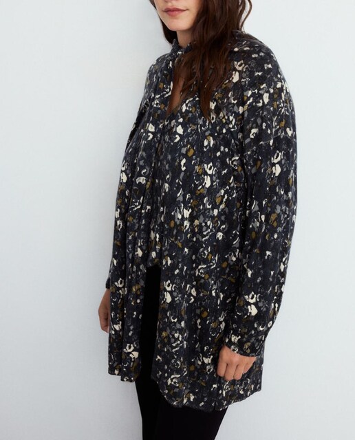 Imagen 0 de Chaqueta de punto estampada con lazada