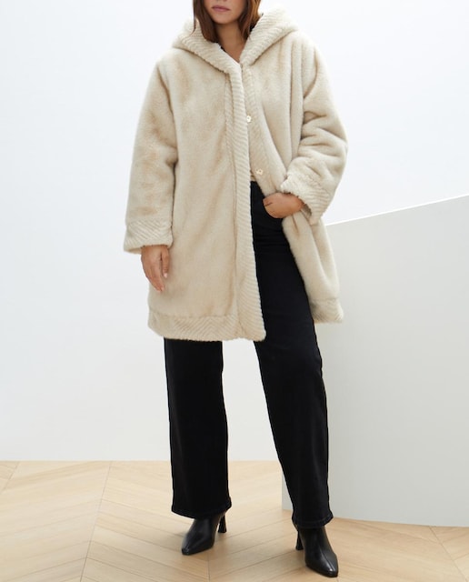 Imagen 0 de Trenka de pelo con capucha de mujer