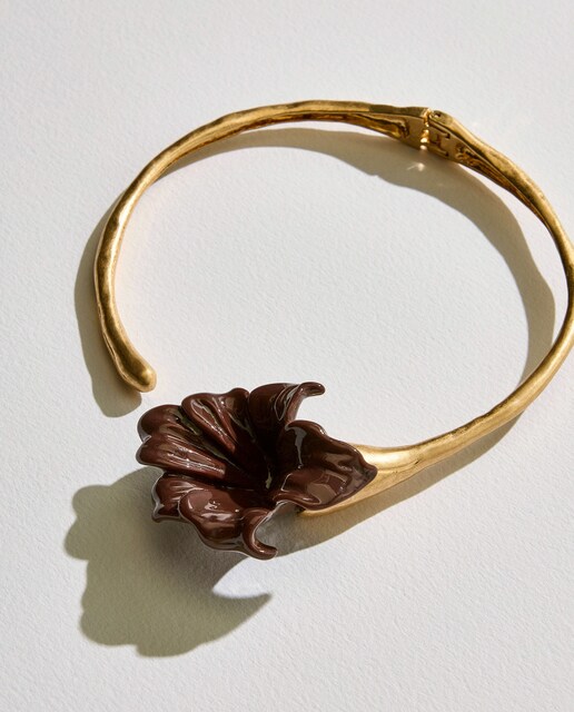 Imagen 0 de Colgante flor resina