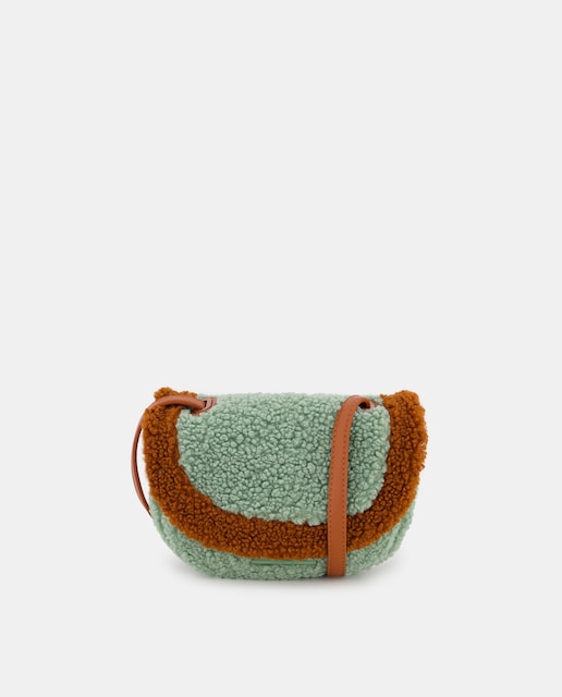 Imagen 0 de Bandolera verde con solapa
