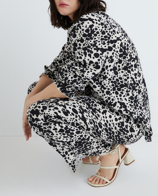 Imagen 0 de Camisa de mujer estampada de manga larga