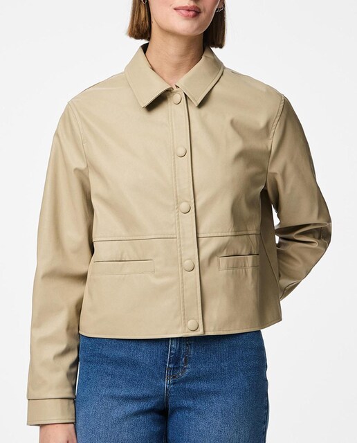 Imagen 0 de Cazadora de polipiel de mujer