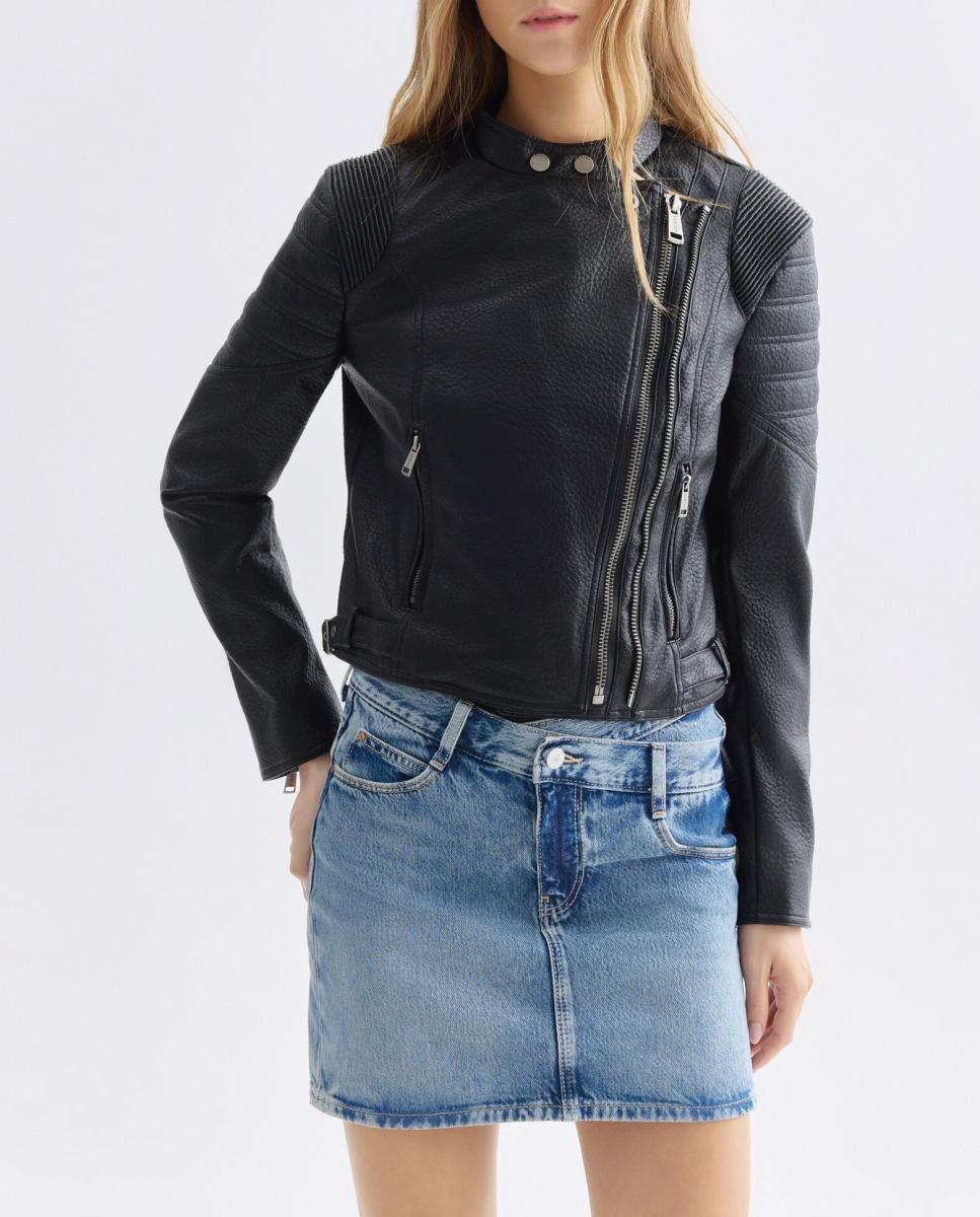 Imagen 0 de Cazadora de mujer
