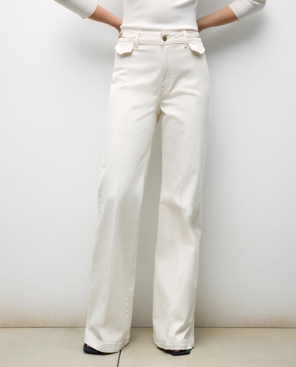 Imagen 0 de Pantalón de mujer flare cadena tiro medio