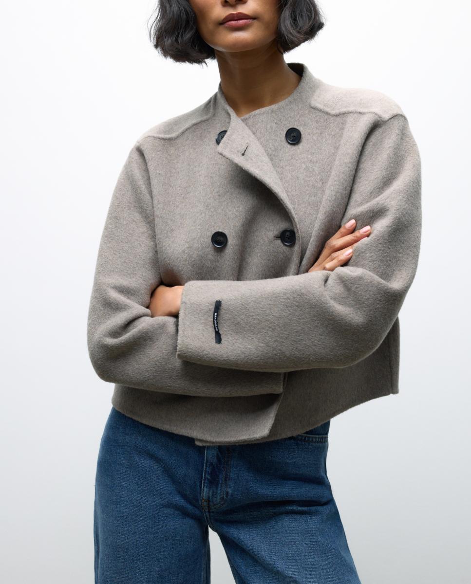 Imagen 0 de Chaqueta de mujer hecha a mano