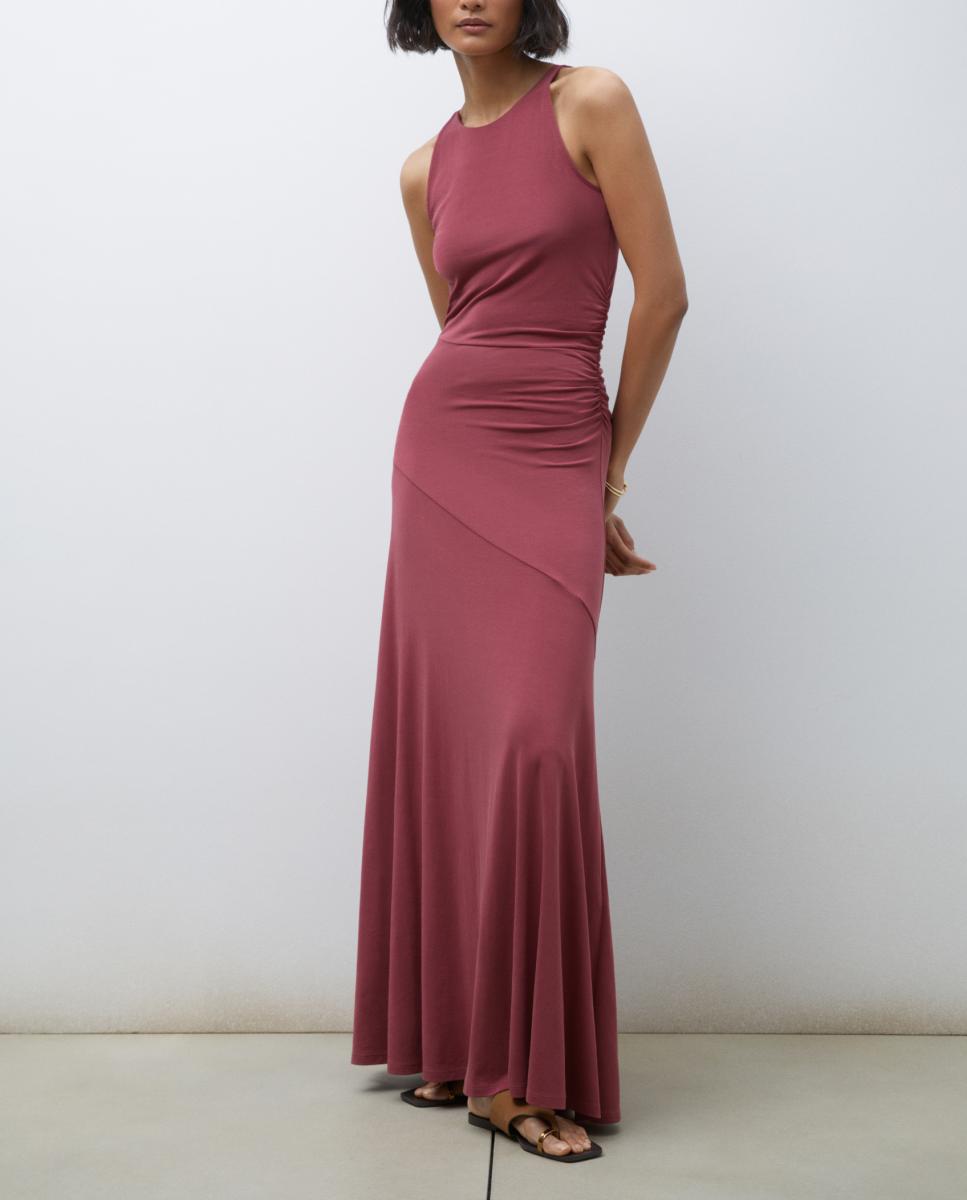 Imagen 0 de Vestido largo sin mangas con escorte halter drapeado
