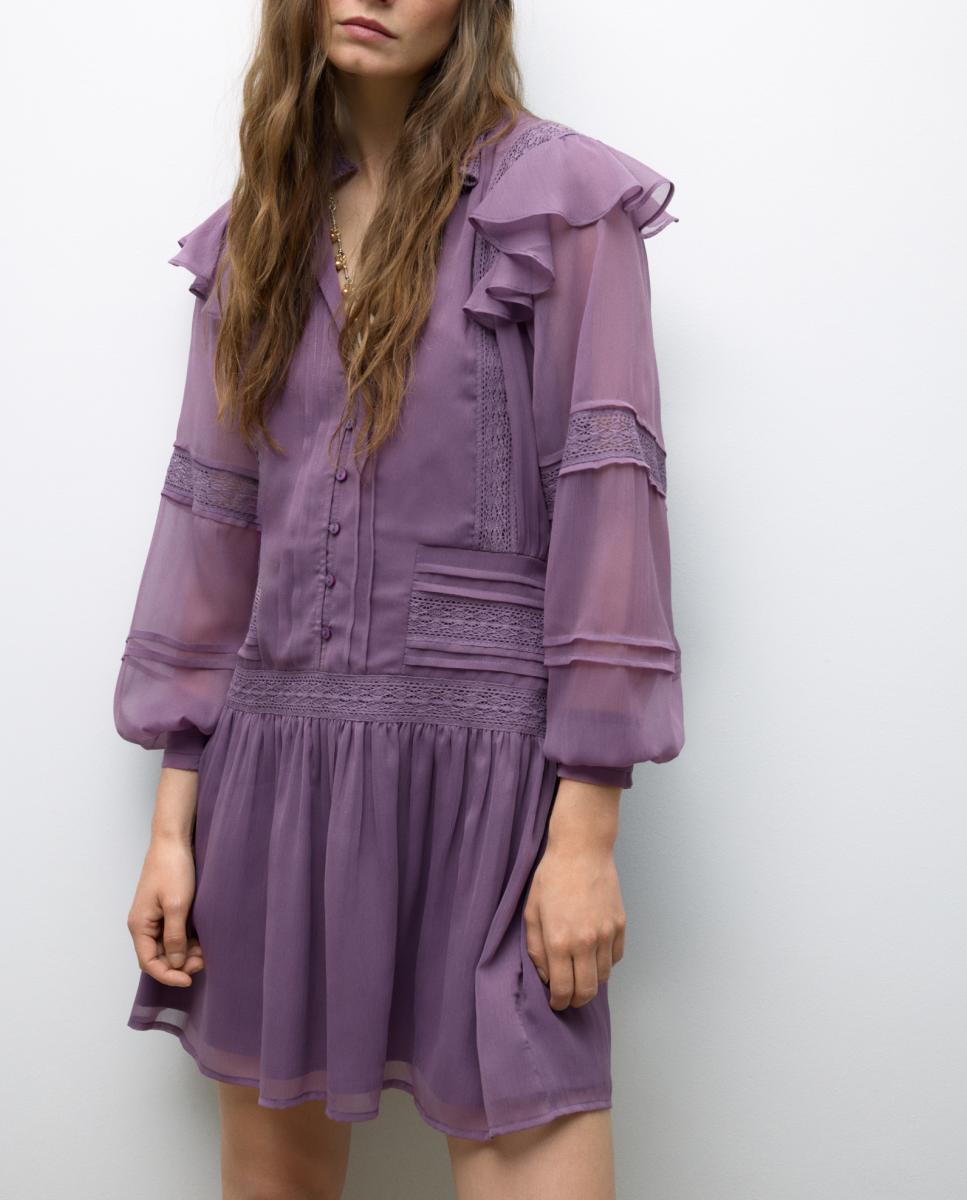 Imagen 0 de Vestido corto de manga larga chiffon con encaje