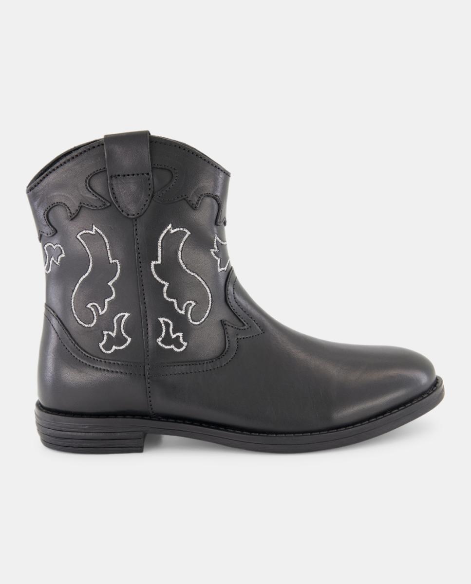 Imagen 0 de Botines cowboy de niña en piel con bordados