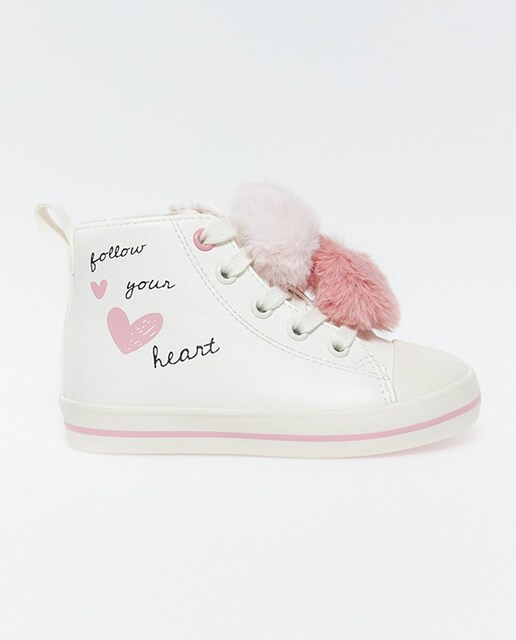 Imagen 0 de Zapatilla bota heart