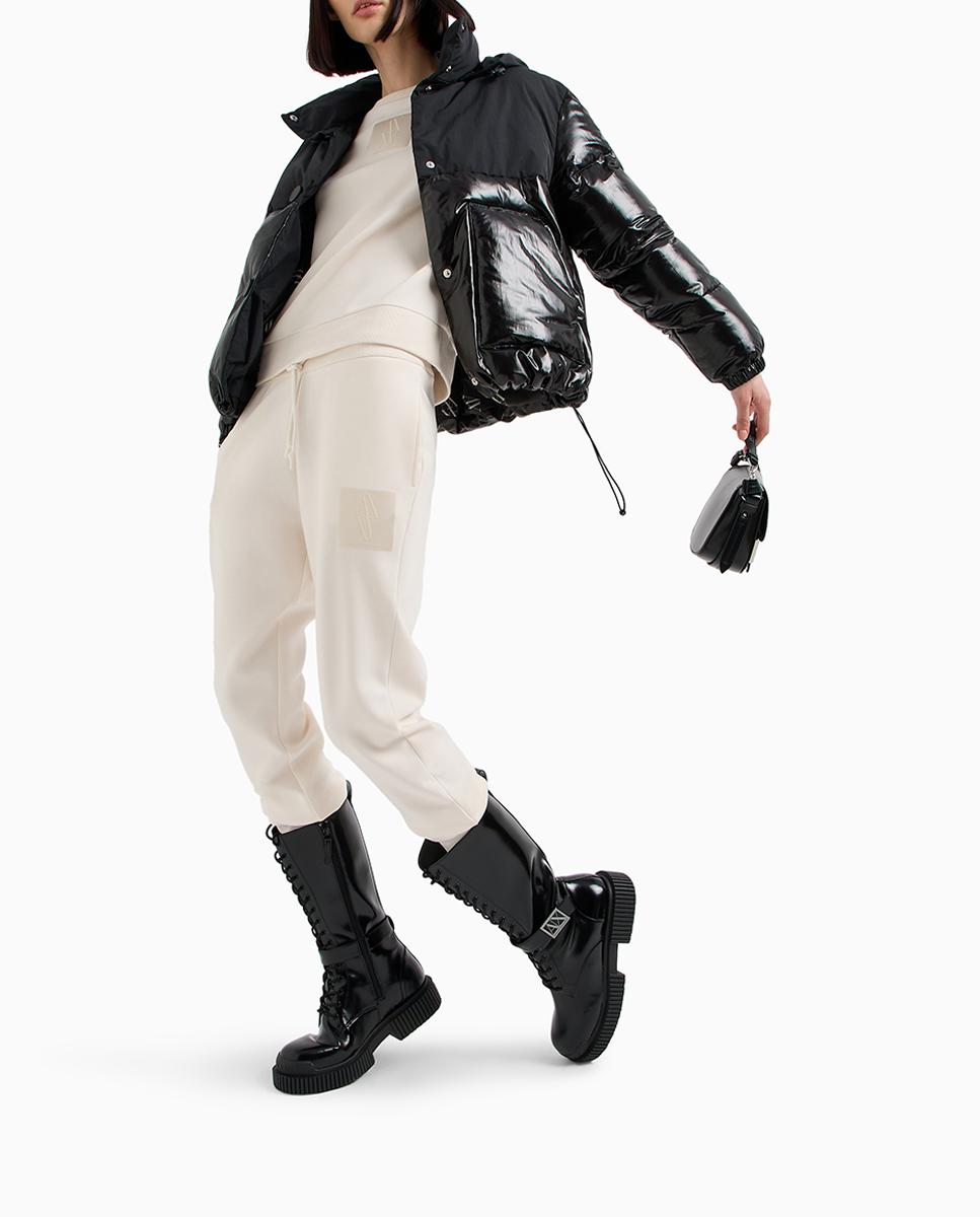 Imagen 0 de Pantalón de mujer tipo jogger de viscosa scuba