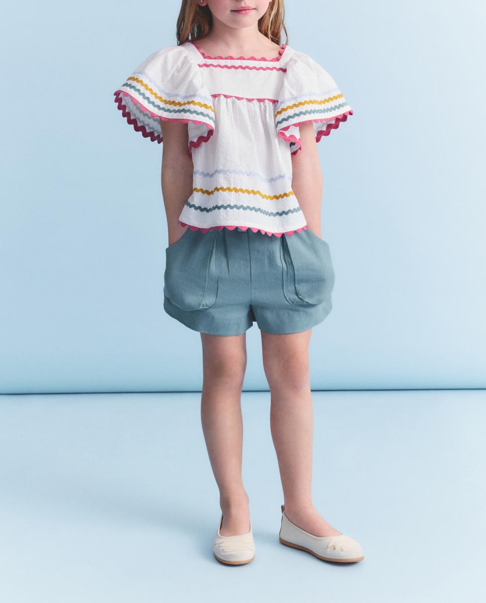 Imagen 0 de Short lino de niña