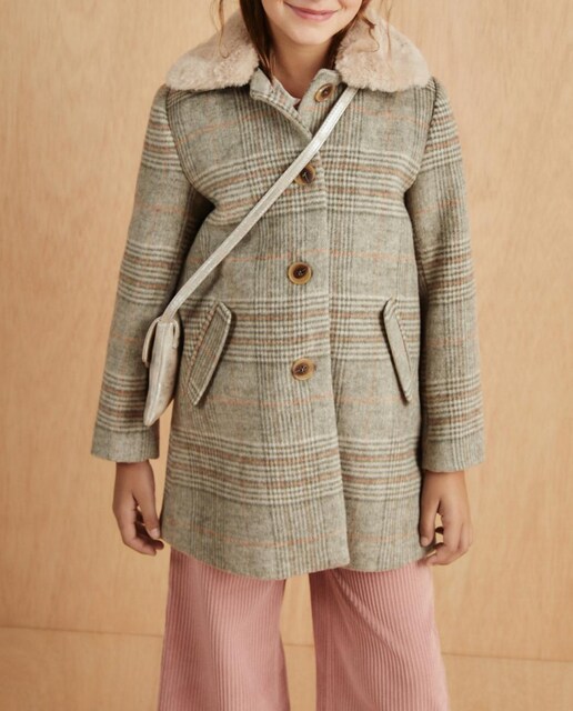 Imagen 0 de Abrigo de cuadros de niña