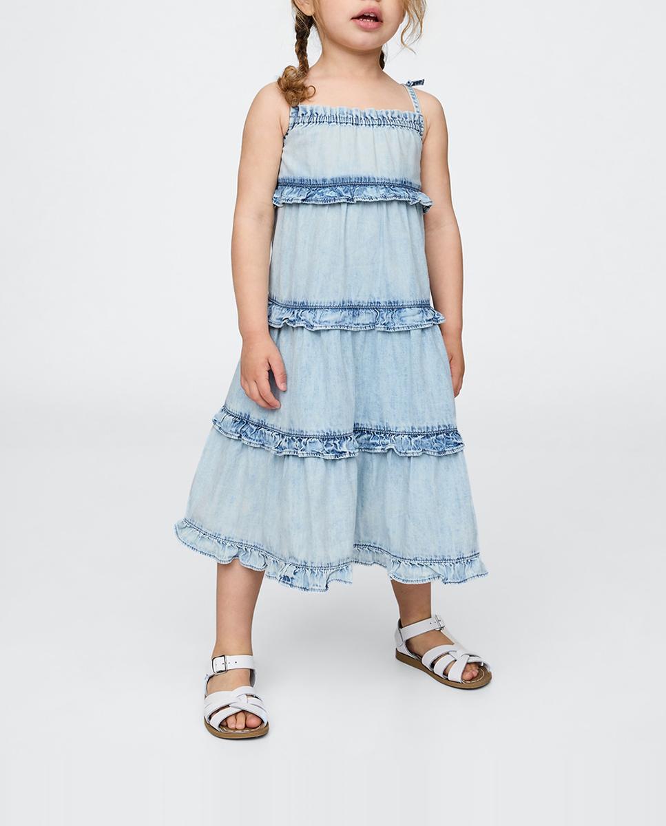 Imagen 0 de Vestido vaquero escalonado con volantes de niña
