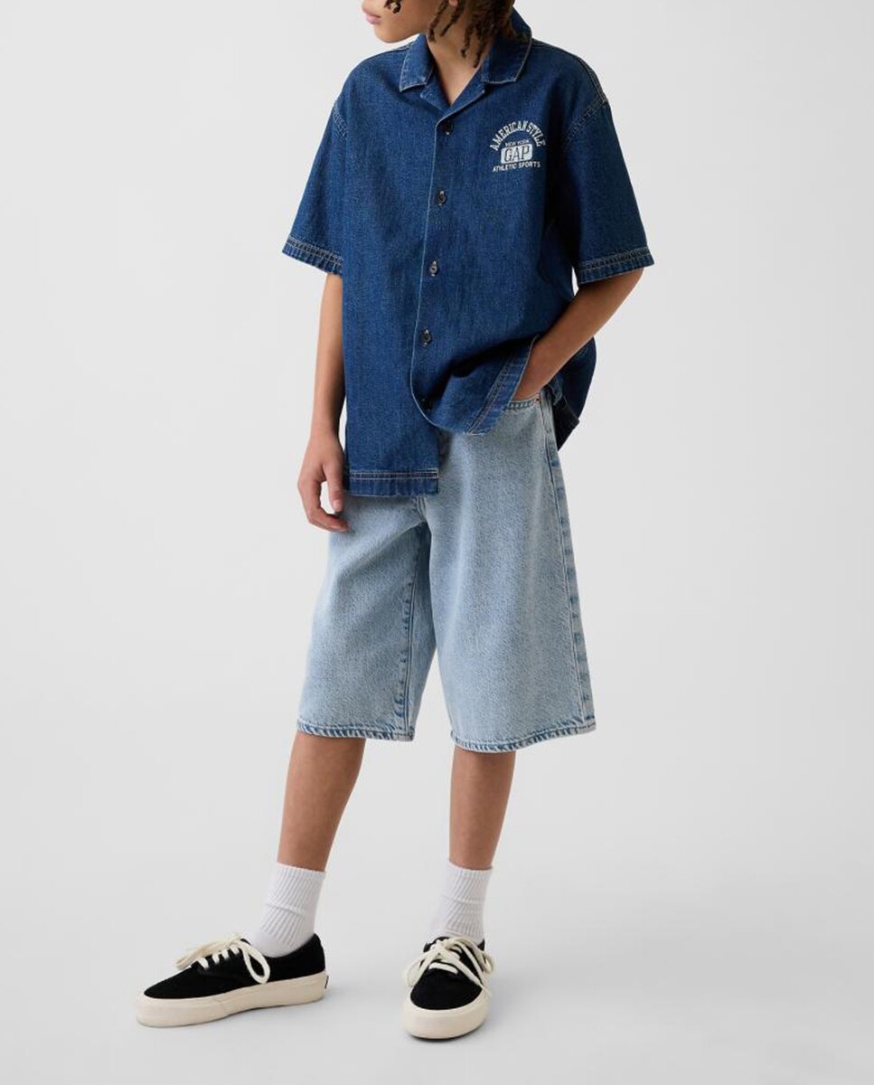 Imagen 0 de Pantalón corto de niño vaquero cinco bolsillos