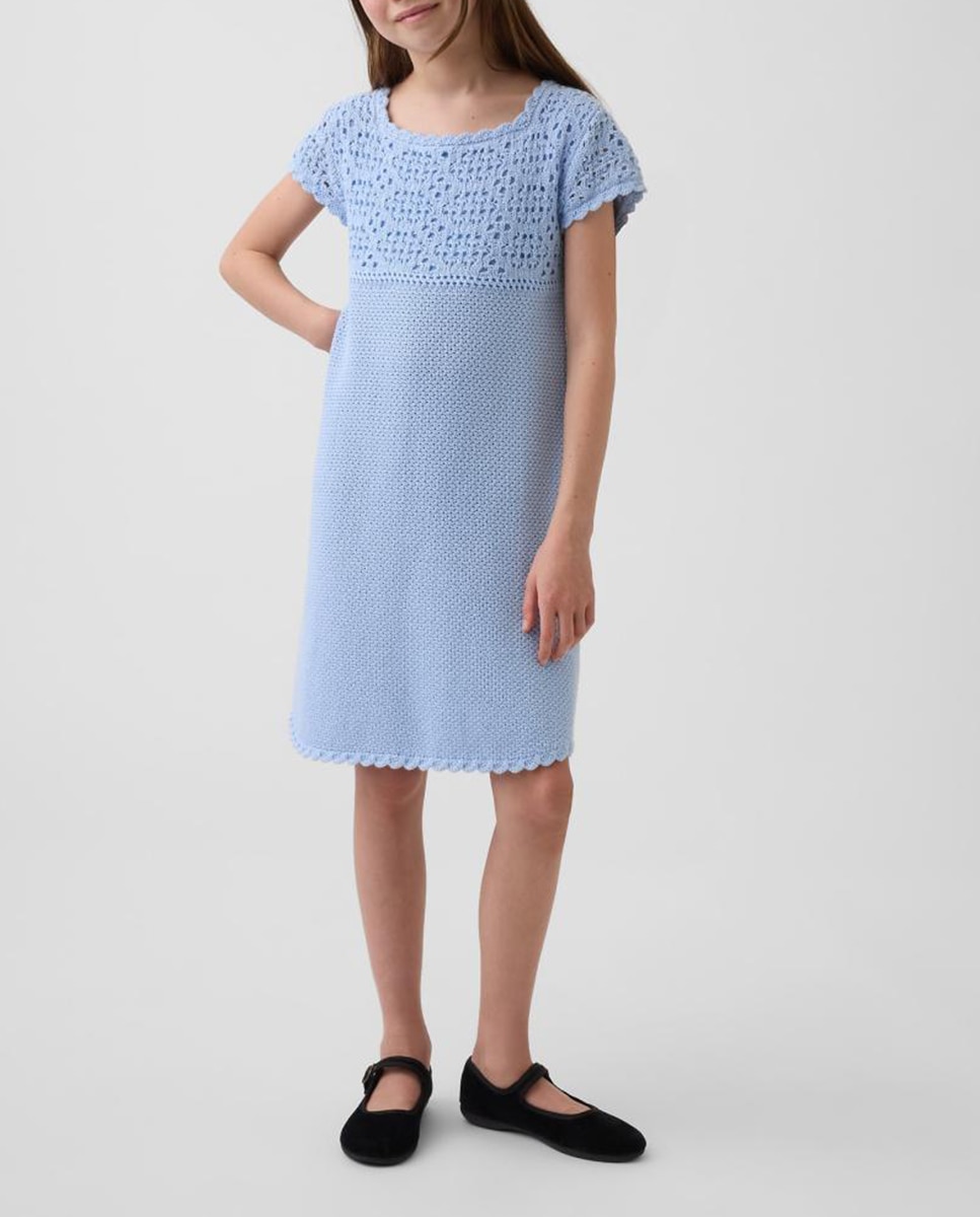 Imagen 0 de Vestido corto de punto liso de niña