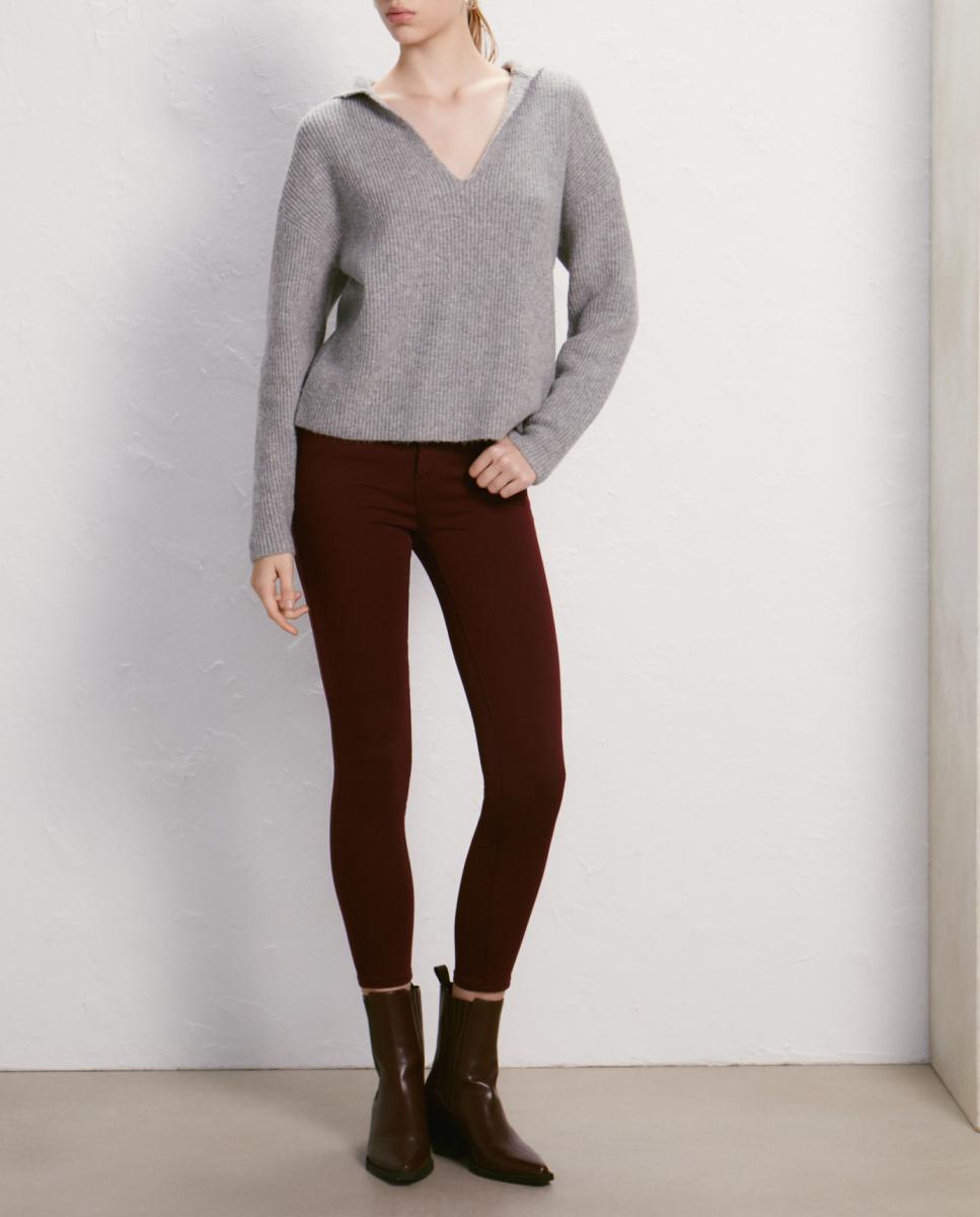 Imagen 0 de Pantalón de mujer color skinny talle medio
