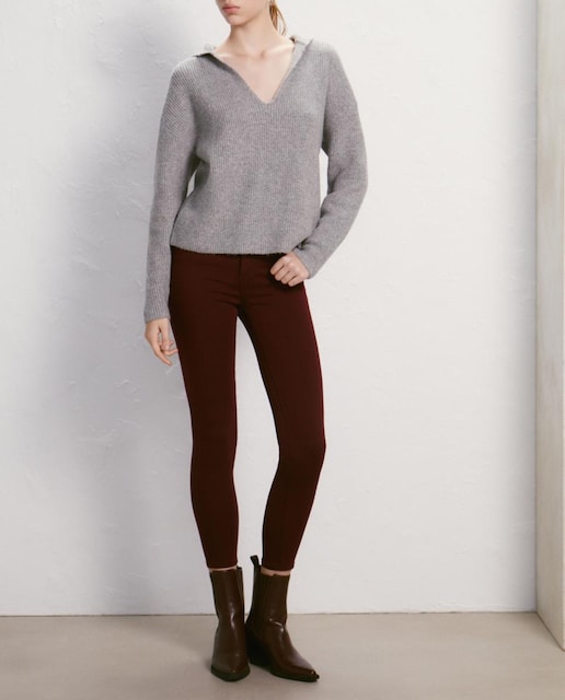 Imagen 0 de Pantalón de mujer color skinny talle medio