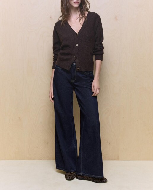 Imagen 0 de Chaqueta de mujer de punto con estructura