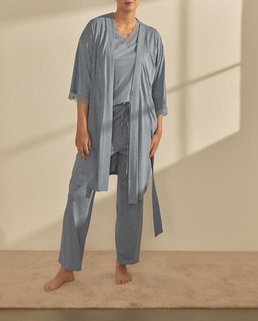 Imagen 0 de Bata cruzada