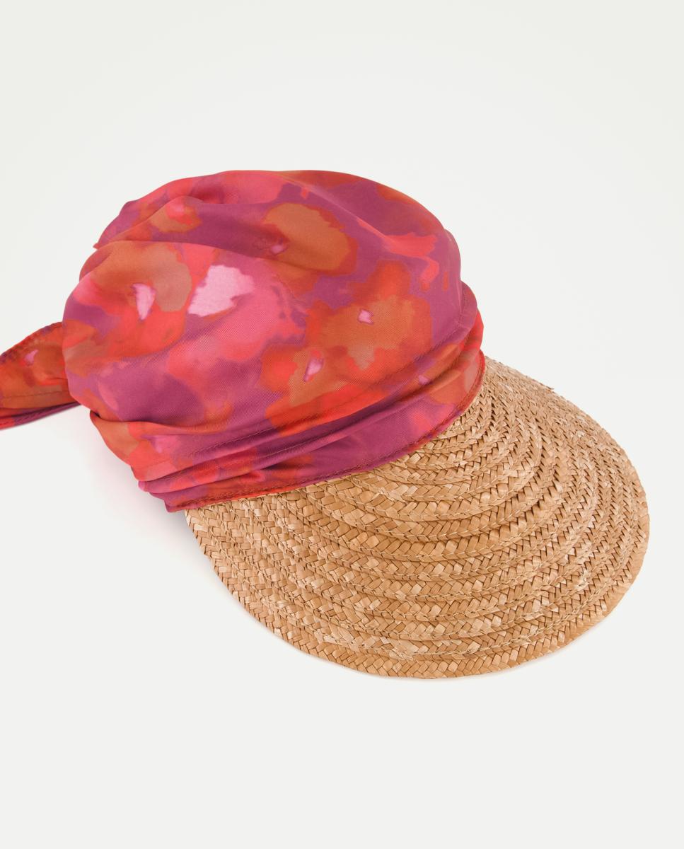 Imagen 0 de Gorra de mujer con estampado pañuelo