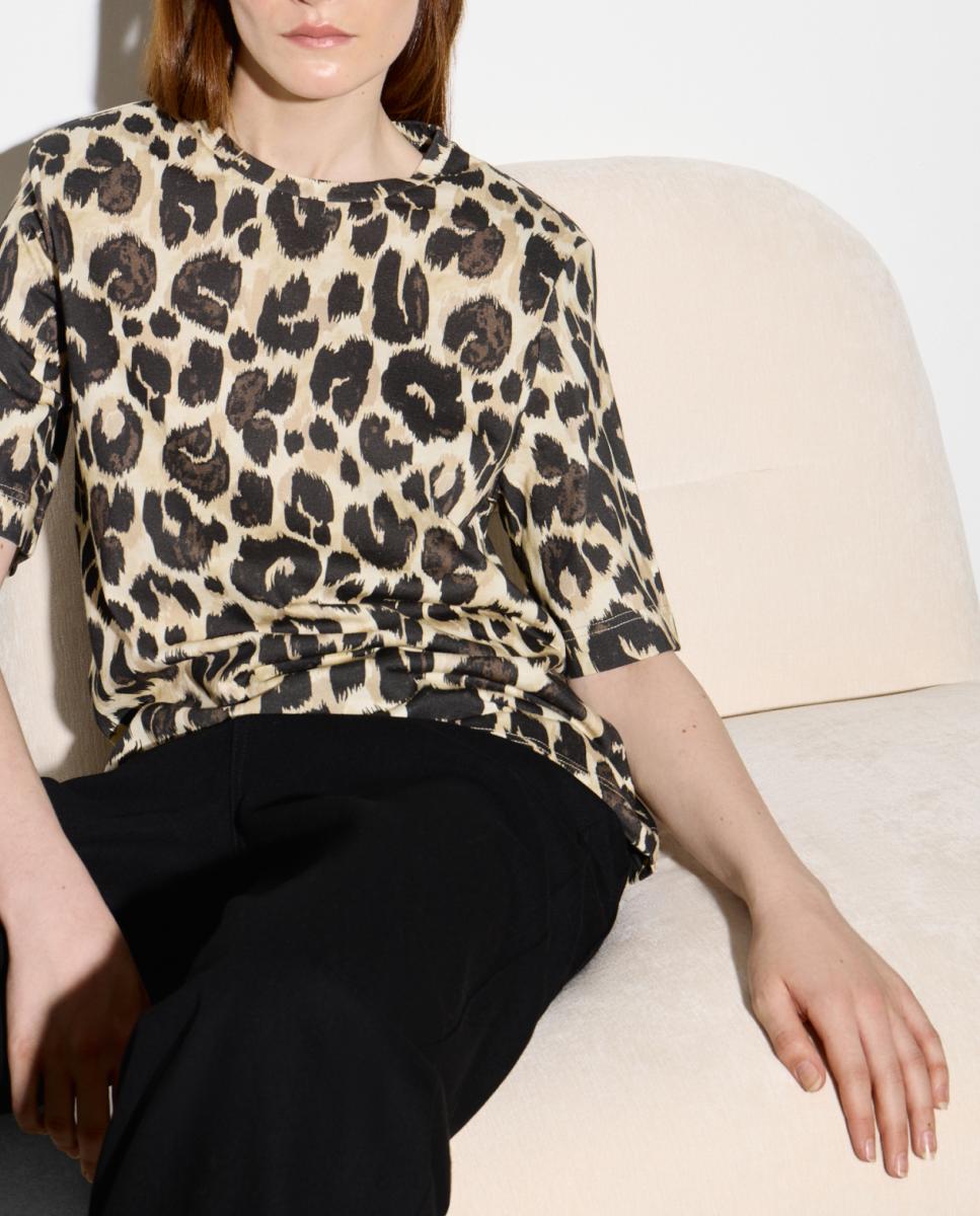 Imagen 0 de Camiseta de mujer manga corta con hombreras