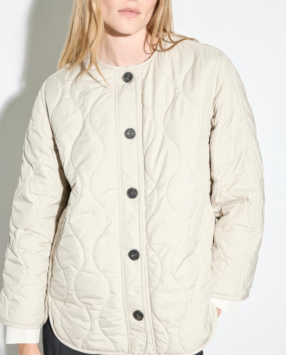 Imagen 0 de Parka lisa larga de mujer.