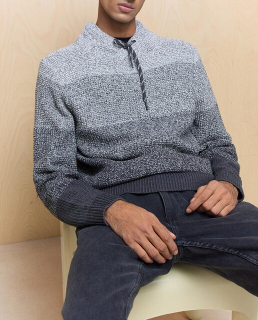 Imagen 0 de Jersey cuello buzo de hombre